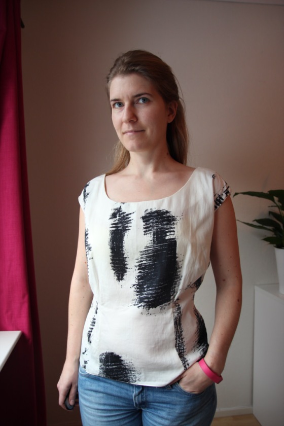 SWAP 2014 - Portrait blouse, front